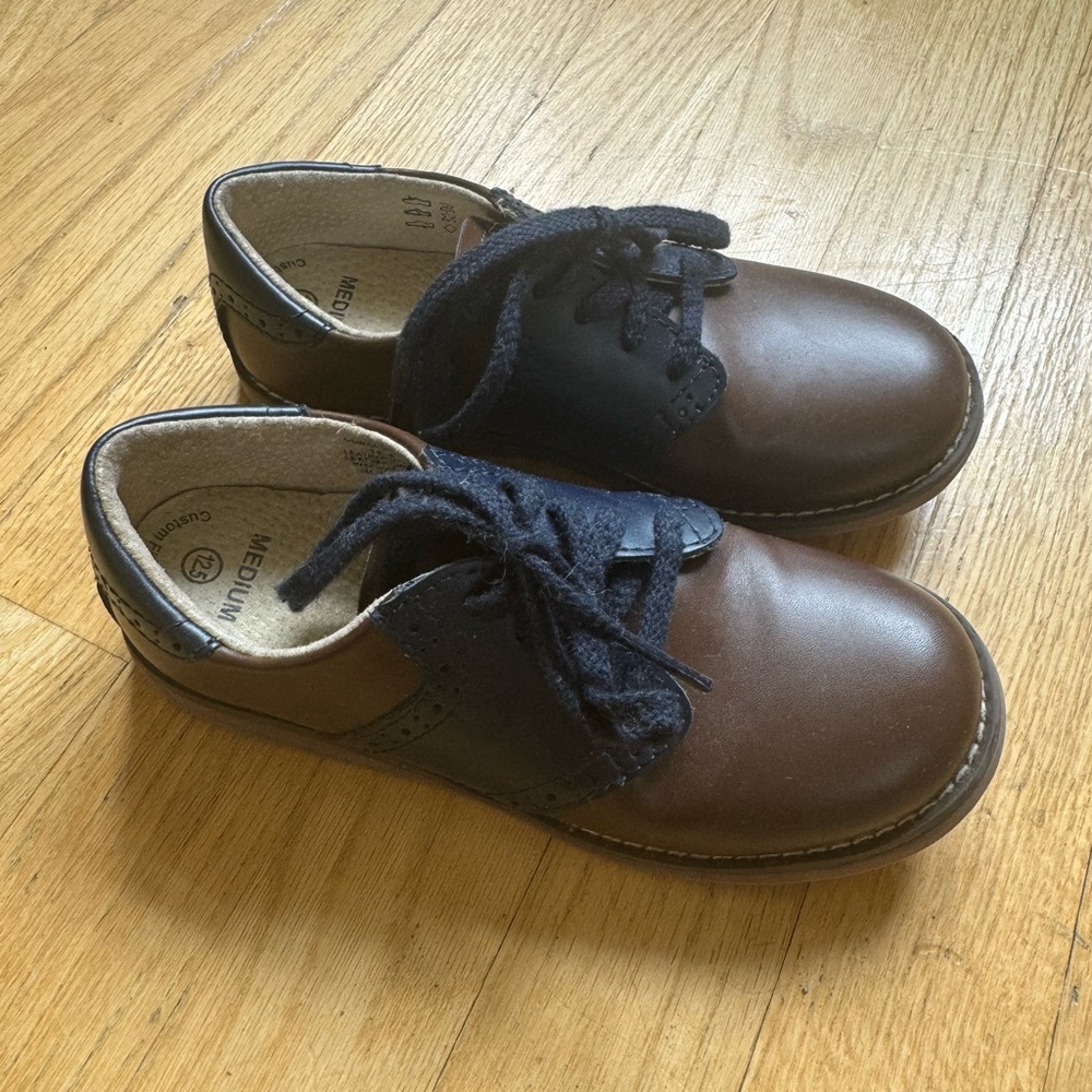 Footmates, boys dress shoes, size 12.5